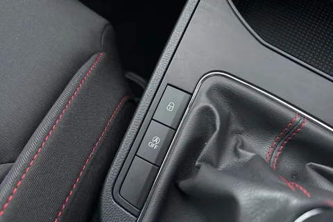 DS69JFV SEAT Ibiza 1.0 MPI FR Euro 6 (s/s) 5dr GPF Thumbnail #44