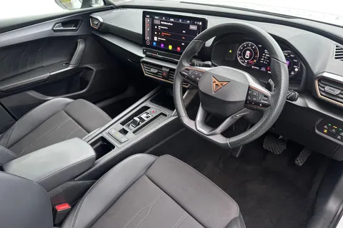 14 of 39 for CUPRA Leon 1.5 eTSI EVO V1 DSG Euro 6 (s/s) 5dr