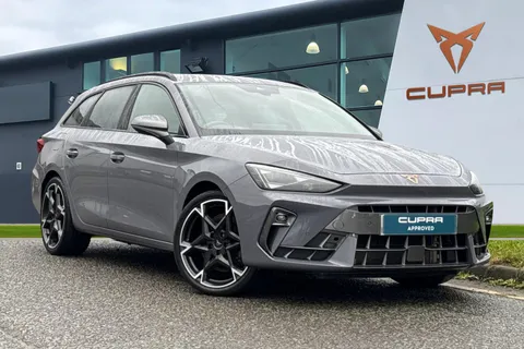 KY74LGZ CUPRA Leon 1.5 eHybrid 25.8kWh VZ1 Estate 5dr Petrol Plug-in Hybrid DSG Euro 6 (s/s) (272 ps) Thumbnail #2