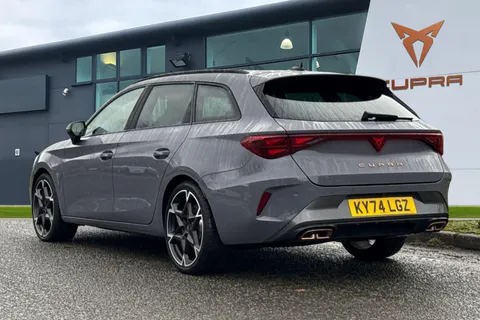 KY74LGZ CUPRA Leon 1.5 eHybrid 25.8kWh VZ1 Estate 5dr Petrol Plug-in Hybrid DSG Euro 6 (s/s) (272 ps) Thumbnail #3