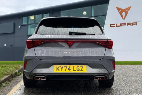 KY74LGZ CUPRA Leon 1.5 eHybrid 25.8kWh VZ1 Estate 5dr Petrol Plug-in Hybrid DSG Euro 6 (s/s) (272 ps) Thumbnail #5