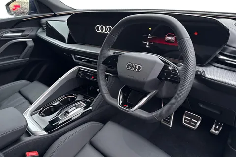  Audi Q5 2.0 TDI S line S Tronic quattro Euro 6 (s/s) 5dr Thumbnail #14