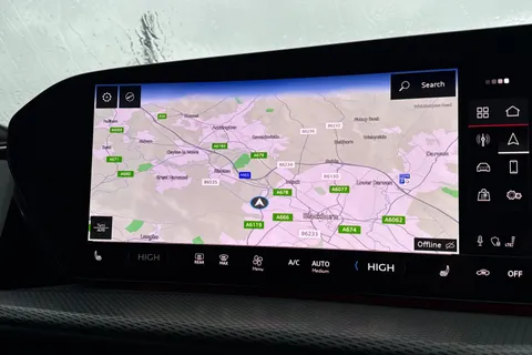  Audi Q5 2.0 TDI S line S Tronic quattro Euro 6 (s/s) 5dr Thumbnail #37