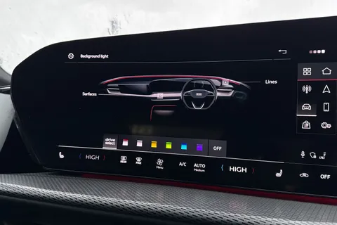  Audi Q5 2.0 TDI S line S Tronic quattro Euro 6 (s/s) 5dr Thumbnail #40