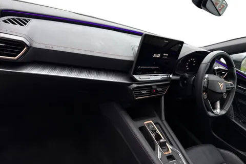 DF25MVJ CUPRA Leon 1.5 eTSI V3 DSG Euro 6 (s/s) 5dr Thumbnail #15