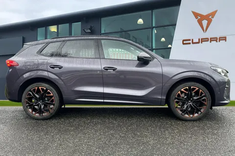 KR74XPS CUPRA Terramar 1.5 eHybrid 25.8kWh VZ First Edition DSG Euro 6 (s/s) 5dr Thumbnail #4