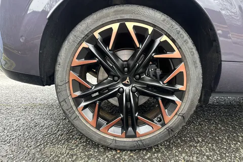 KR74XPS CUPRA Terramar 1.5 eHybrid 25.8kWh VZ First Edition DSG Euro 6 (s/s) 5dr Thumbnail #11