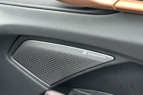 KR74XPS CUPRA Terramar 1.5 eHybrid 25.8kWh VZ First Edition DSG Euro 6 (s/s) 5dr Thumbnail #22