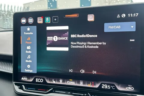 KR74XPS CUPRA Terramar 1.5 eHybrid 25.8kWh VZ First Edition DSG Euro 6 (s/s) 5dr Thumbnail #34