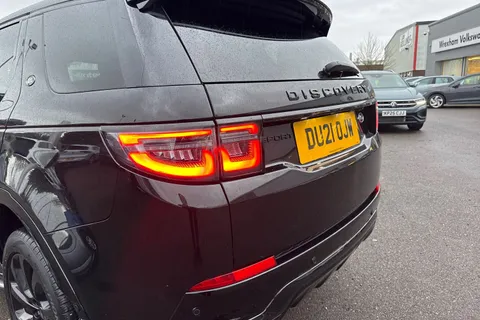DU21OJW Land Rover Discovery Sport 2.0 D200 MHEV R-Dynamic HSE Auto 4WD Euro 6 (s/s) 5dr Thumbnail #9