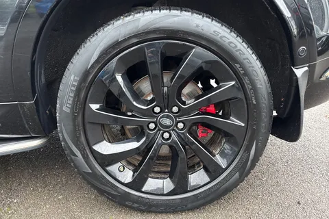 DU21OJW Land Rover Discovery Sport 2.0 D200 MHEV R-Dynamic HSE Auto 4WD Euro 6 (s/s) 5dr Thumbnail #12