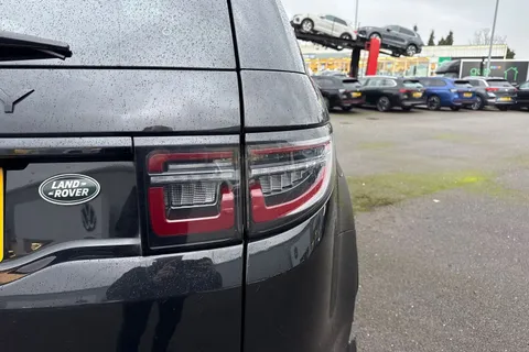 DU21OJW Land Rover Discovery Sport 2.0 D200 MHEV R-Dynamic HSE Auto 4WD Euro 6 (s/s) 5dr Thumbnail #27