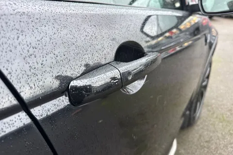 DU21OJW Land Rover Discovery Sport 2.0 D200 MHEV R-Dynamic HSE Auto 4WD Euro 6 (s/s) 5dr Thumbnail #30