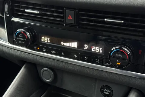 LF72TBX Nissan Qashqai 1.5 E-Power N-Connecta 5dr Auto Thumbnail #22