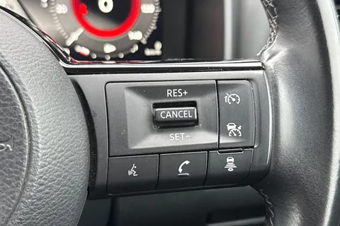 LF72TBX Nissan Qashqai 1.5 E-Power N-Connecta 5dr Auto Thumbnail #37