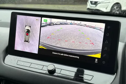 LF72TBX Nissan Qashqai 1.5 E-Power N-Connecta 5dr Auto Thumbnail #49