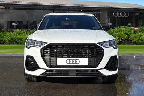  Audi Q3 1.5 TFSI CoD 35 Black Edition Euro 6 (s/s) 5dr Thumbnail #5