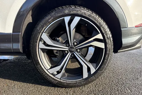  Audi Q3 1.5 TFSI CoD 35 Black Edition Euro 6 (s/s) 5dr Thumbnail #11