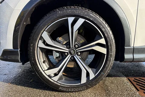  Audi Q3 1.5 TFSI CoD 35 Black Edition Euro 6 (s/s) 5dr Thumbnail #12