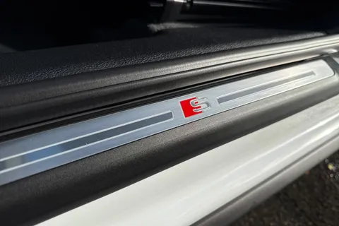  Audi Q3 1.5 TFSI CoD 35 Black Edition Euro 6 (s/s) 5dr Thumbnail #43