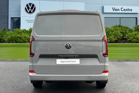 DC75CZE Volkswagen Transporter T28 Panel Van Commerce Pro SWB 150 PS 2.0 TDI 8sp Automatic Thumbnail #5