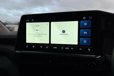 DC75CZE Volkswagen Transporter T28 Panel Van Commerce Pro SWB 150 PS 2.0 TDI 8sp Automatic Thumbnail #17