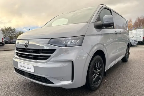 DC75CZE Volkswagen Transporter T28 Panel Van Commerce Pro SWB 150 PS 2.0 TDI 8sp Automatic Thumbnail #28