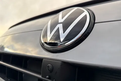 DC75CZE Volkswagen Transporter T28 Panel Van Commerce Pro SWB 150 PS 2.0 TDI 8sp Automatic Thumbnail #29