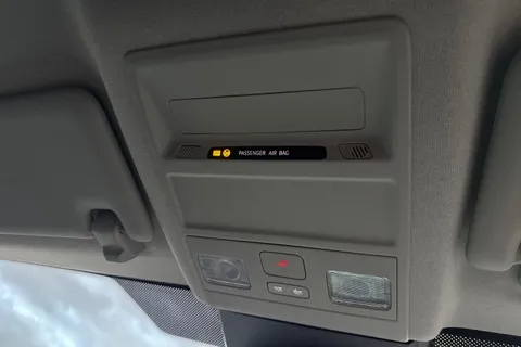 DC75CZE Volkswagen Transporter T28 Panel Van Commerce Pro SWB 150 PS 2.0 TDI 8sp Automatic Thumbnail #45