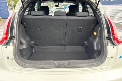 BG16VSC Nissan Juke 1.5 dCi Acenta Premium Euro 6 (s/s) 5dr Thumbnail #8