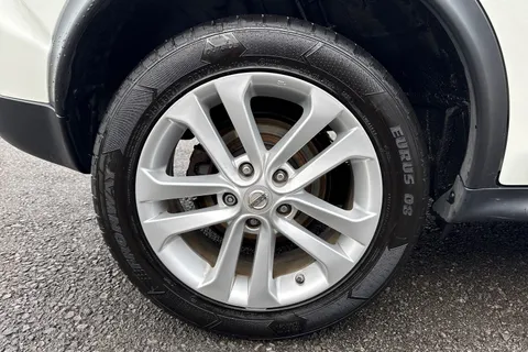 BG16VSC Nissan Juke 1.5 dCi Acenta Premium Euro 6 (s/s) 5dr Thumbnail #11