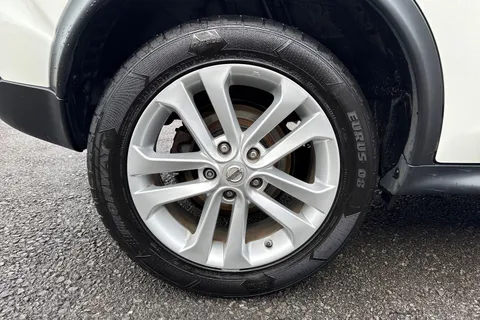 BG16VSC Nissan Juke 1.5 dCi Acenta Premium Euro 6 (s/s) 5dr Thumbnail #13