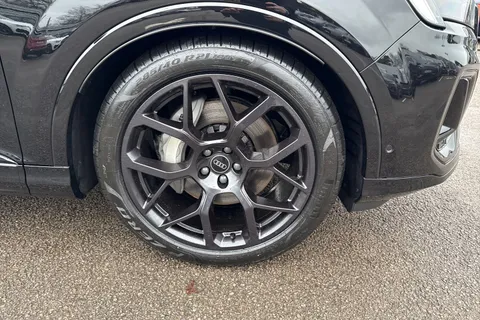  Audi Q7 3.0 TDI V6 Black Edition Tiptronic quattro Euro 6 (s/s) 5dr Thumbnail #12