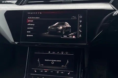 32 of 67 for Audi e-tron Sportback Vorsprung 55 quattro 300,00 kW