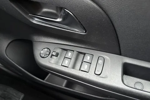 SD72VFS Vauxhall Corsa 1.2 Turbo GS Line Euro 6 (s/s) 5dr Thumbnail #38