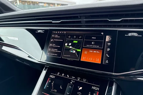  Audi Q7 3.0 TDI V6 Black Edition Tiptronic quattro Euro 6 (s/s) 5dr Thumbnail #35