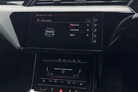 37 of 67 for Audi e-tron Sportback Vorsprung 55 quattro 300,00 kW