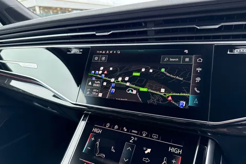  Audi Q7 3.0 TDI V6 Black Edition Tiptronic quattro Euro 6 (s/s) 5dr Thumbnail #42