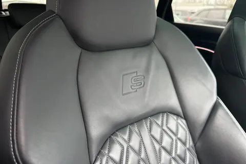 53 of 67 for Audi e-tron Sportback Vorsprung 55 quattro 300,00 kW