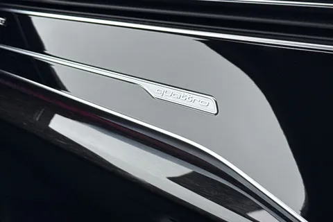  Audi Q7 3.0 TDI V6 Black Edition Tiptronic quattro Euro 6 (s/s) 5dr Thumbnail #57