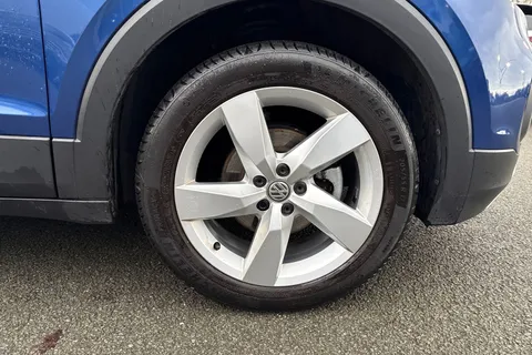 BJ69FFG Volkswagen T-Cross 1.0 TSI 115 SEL 5d | Heated Seats | Rear Camera Thumbnail #11