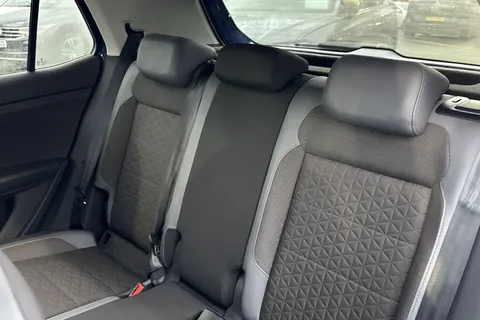 BJ69FFG Volkswagen T-Cross 1.0 TSI 115 SEL 5d | Heated Seats | Rear Camera Thumbnail #20