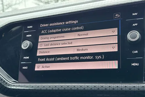 BJ69FFG Volkswagen T-Cross 1.0 TSI 115 SEL 5d | Heated Seats | Rear Camera Thumbnail #31