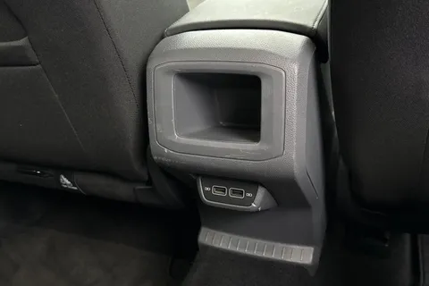 BJ69FFG Volkswagen T-Cross 1.0 TSI 115 SEL 5d | Heated Seats | Rear Camera Thumbnail #37