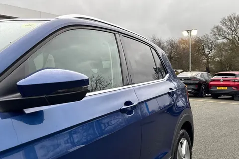 BJ69FFG Volkswagen T-Cross 1.0 TSI 115 SEL 5d | Heated Seats | Rear Camera Thumbnail #39