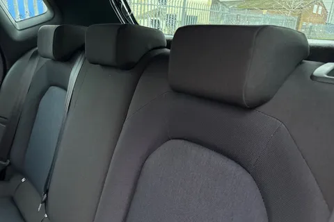 19 of 43 for SEAT Arona 1.0 TSI FR DSG Euro 6 (s/s) 5dr