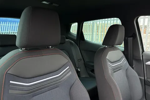 24 of 43 for SEAT Arona 1.0 TSI FR DSG Euro 6 (s/s) 5dr