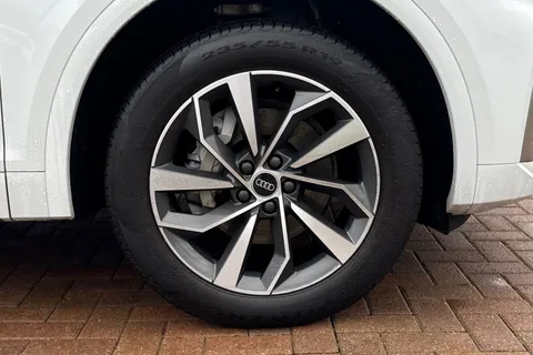 DC23BXM Audi Q5 S line 40 TDI quattro 204 PS S tronic Thumbnail #12