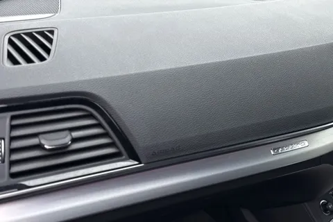 DC23BXM Audi Q5 S line 40 TDI quattro 204 PS S tronic Thumbnail #35