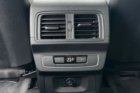DC23BXM Audi Q5 S line 40 TDI quattro 204 PS S tronic Thumbnail #38